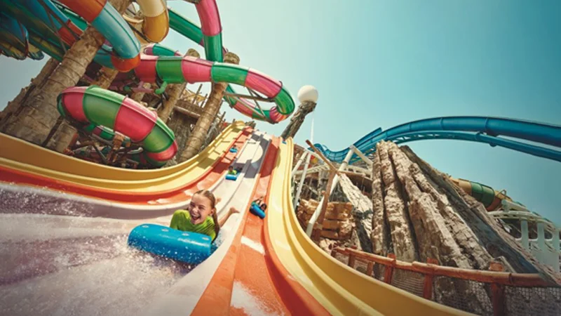 01-Day-Any-02-Park-Water-Park.Ferrari.Waner-Bro.Sea-World